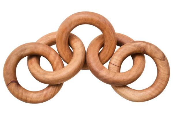Natural Wood 5 Link Circles Chain Sculpture - Image 2