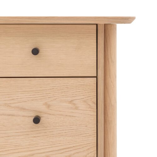 Stylish 3 Drawer Oak Chest - Image 4
