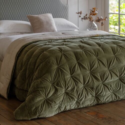 Opulent Velvet Bedspread - Image 10
