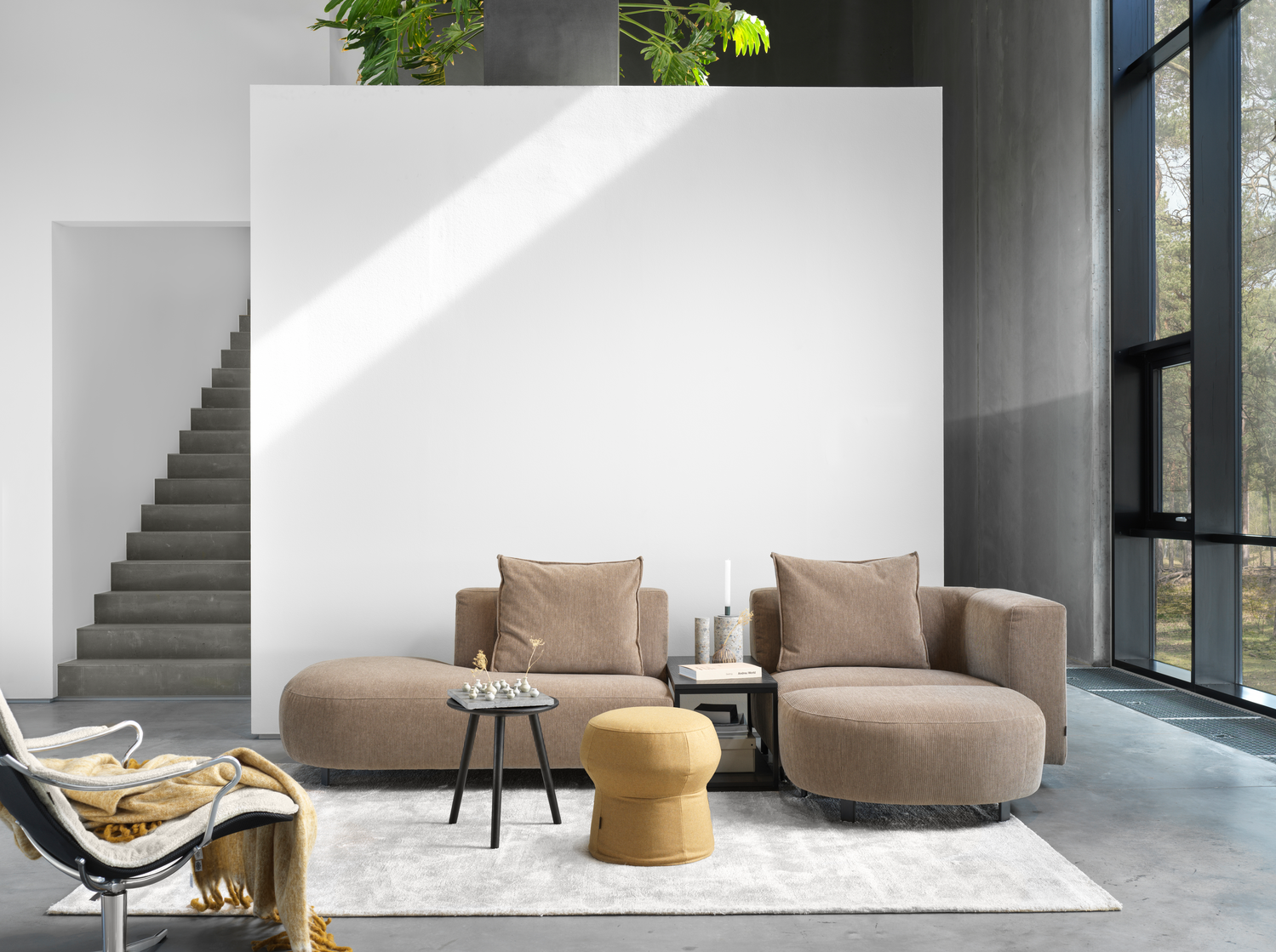 Vesta Round_Manchester_no person_Original Artwork